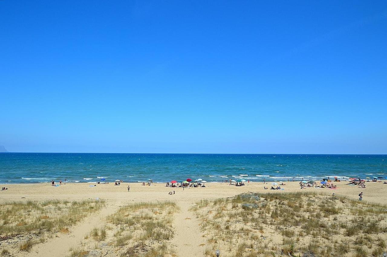 阿尔卡莫马里纳Castellammare Riviera别墅 外观 照片